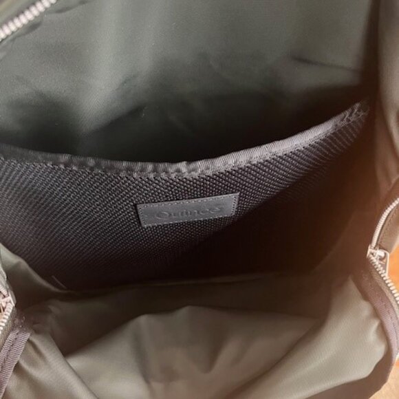 Quince Revive Nylon Backpack (Olive) - Picture 4 of 4